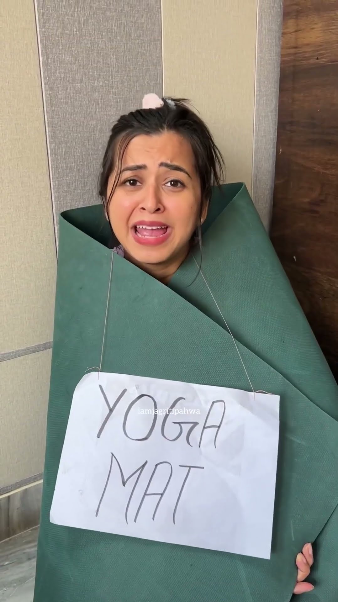 Story of Green Tea , Yoga Mat \u0026 Sipper? #excercise #junkfood #greentea #yogamat #jagritipahwa